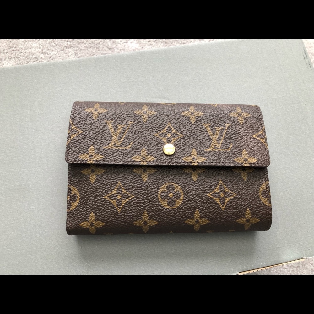 Louis Vuitton Wallet